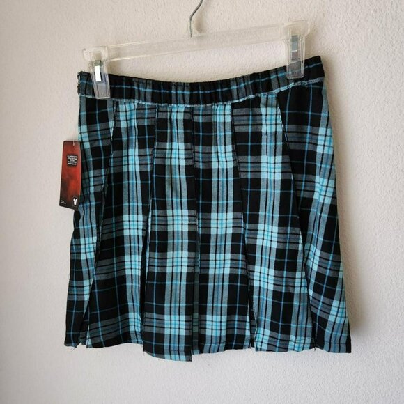 Disney Blue Plaid Pleated Mini Skirt Sz L Girls Preppy Descendants Movie NWT - Picture 3 of 8